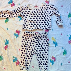 MagneticMe two piece baby pajamas